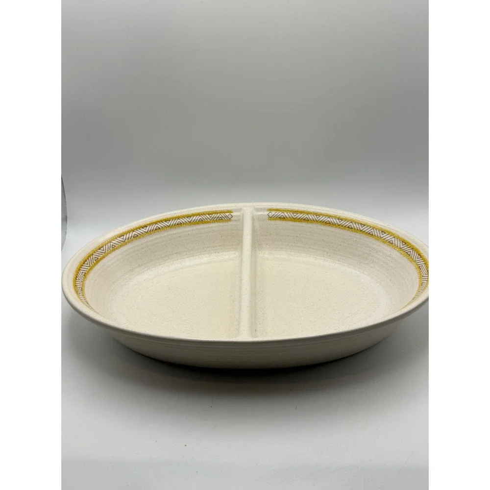 Vtg Franciscan Toasted Sand‎ Divided Oval Vegetable Bowl Speckled Yellow USA